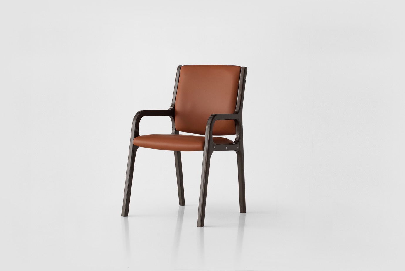 Easy Assembly - Chair / Carlos Soriano