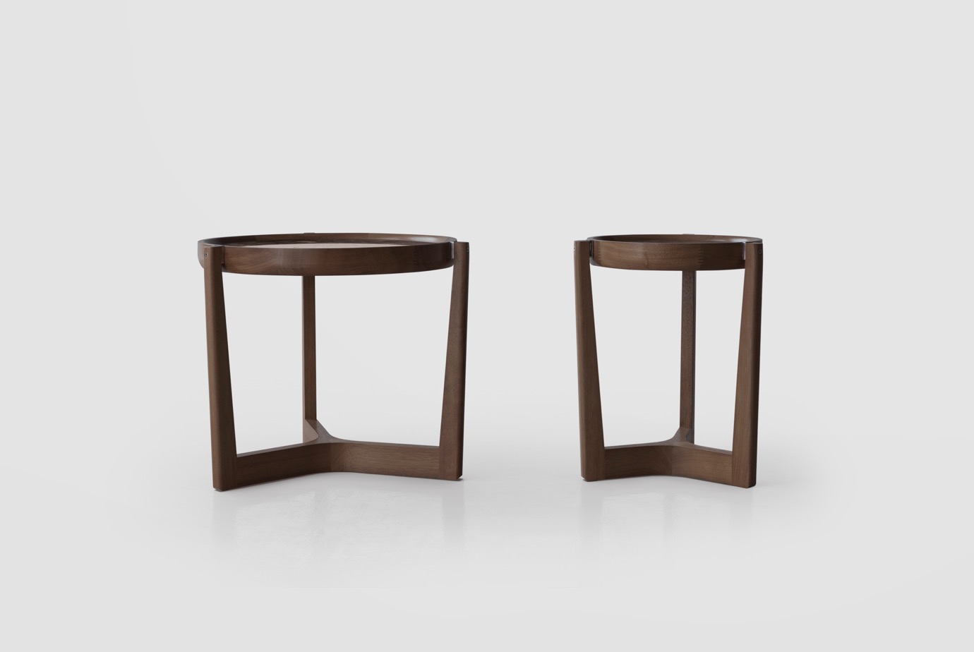 Beyond Precission - Low & Side Tables / Carlos Soriano